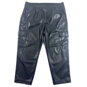 Gap Mid Rise Easy Cargo Pants Faux Leather Black